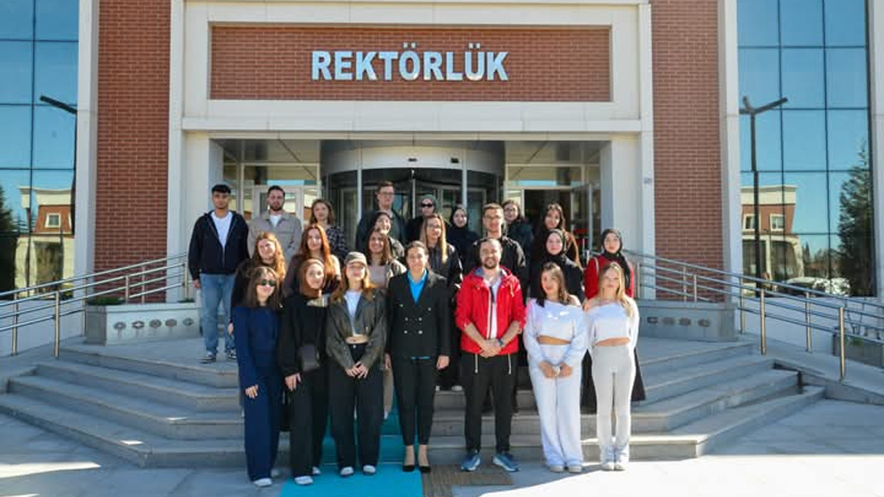 Pazaryeri Meslek Yüksekokulu öğrencilerinin merkez kampüs ziyareti