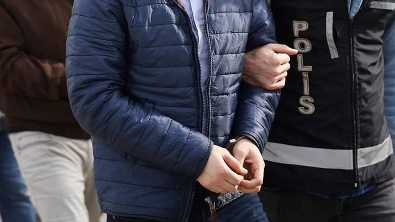 Polise mukavemet gösteren 4 şüpheli gözaltına alındı