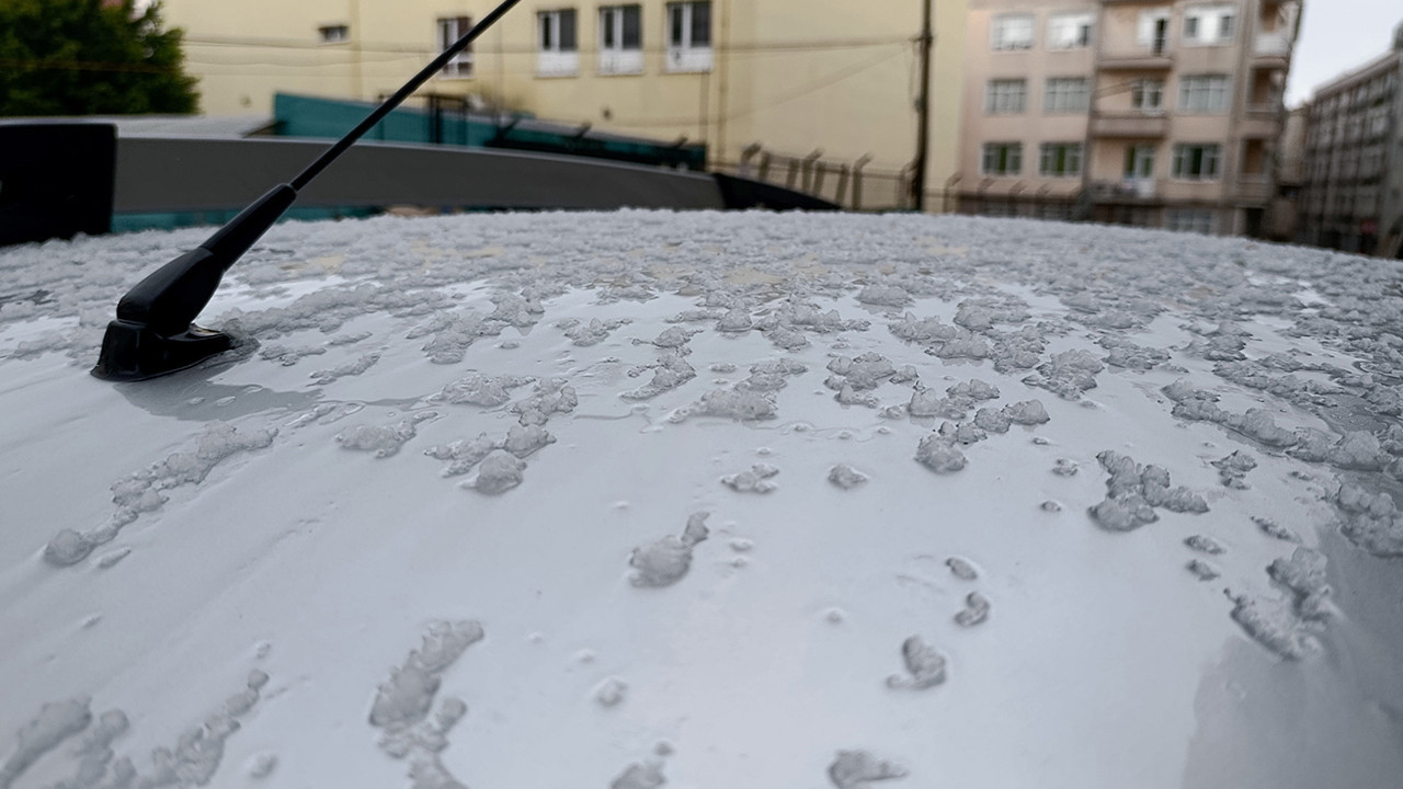 Tekirdağ’da dolu vatandaşlara zor anlar yaşattı