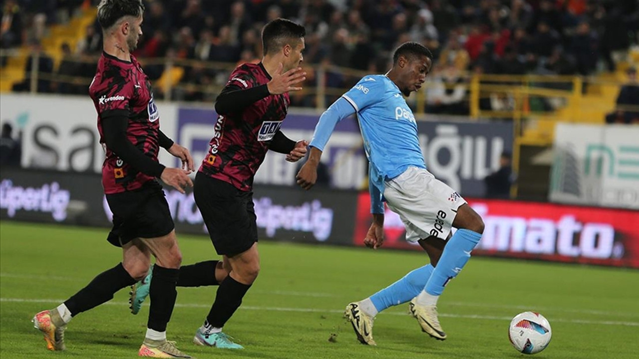 Trabzonspor yarın Süper Lig'de Alanyaspor'a konuk olacak