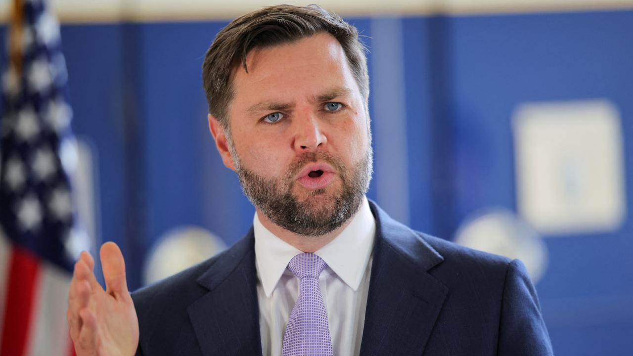 ABD Başkan Yardımcısı Vance ve heyeti İran görüşmeleri için İslamabad'da