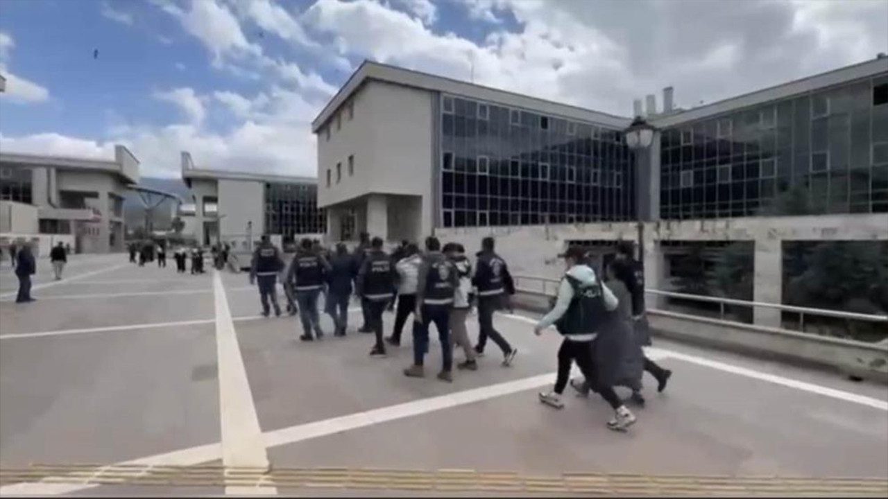 Osmaniye’de dron destekli uyuşturucu operasyonu: 4 şüpheli tutuklandı