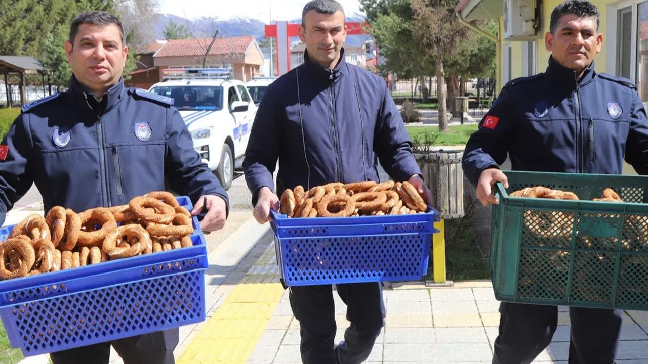 Simitlerdeki hileyi ortaya çıkardılar: El konulan hileli simitler huzurevi ve sevgi evlerine gönderildi