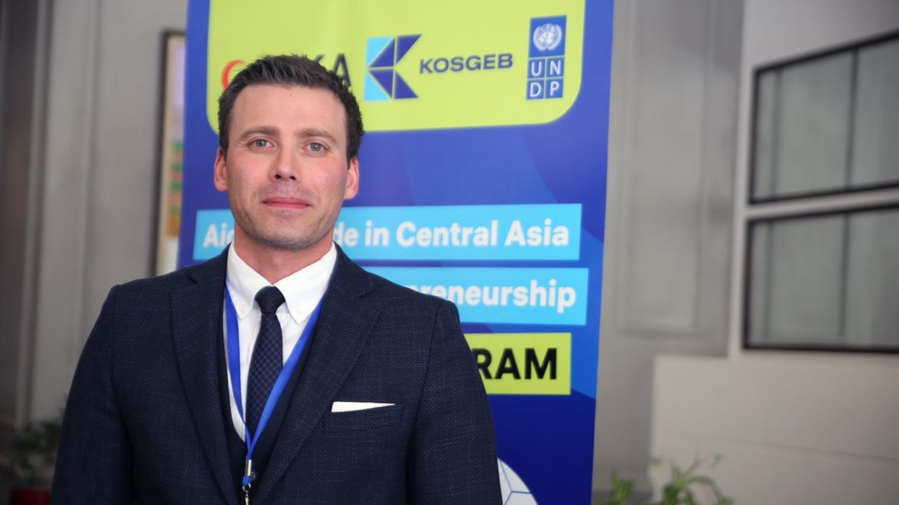 Türk uzmanlardan Kırgız girişimcilere eğitim