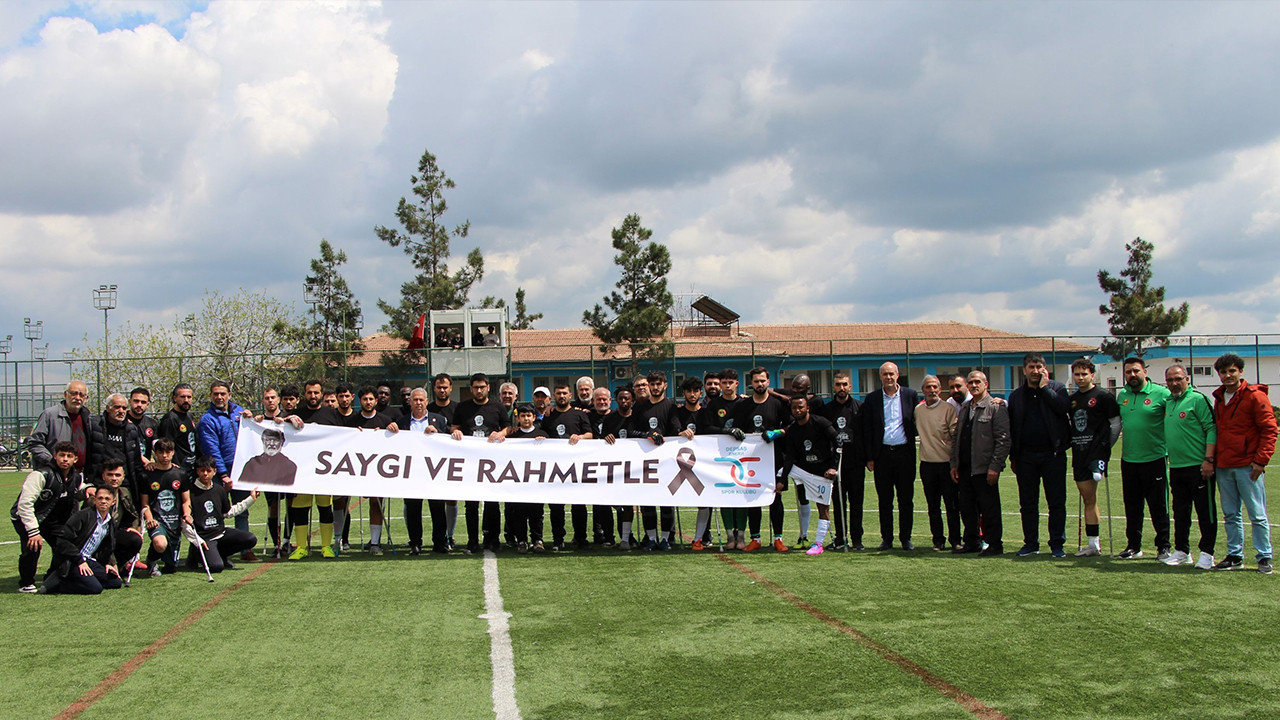 Ampute Futbol Takımı teknik direktörü Mustafa Bebe'yi andı