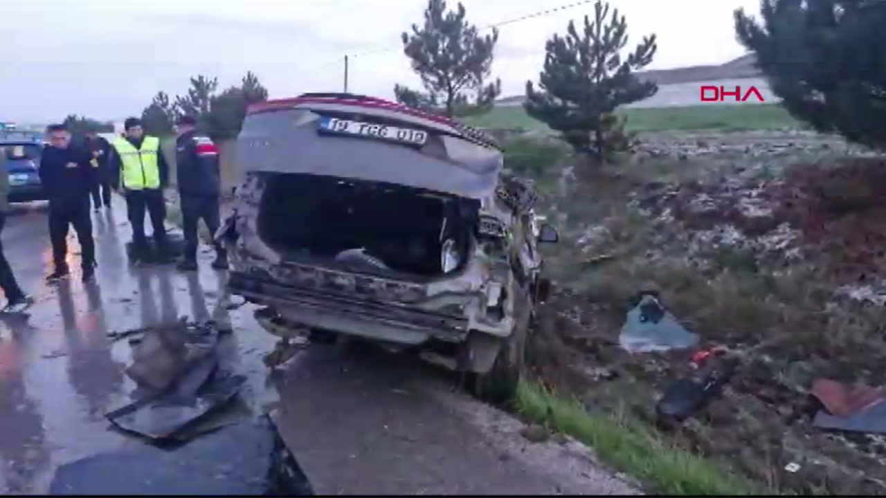 Aynı noktada peş peşe iki kaza: Ölü ve yaralılar var