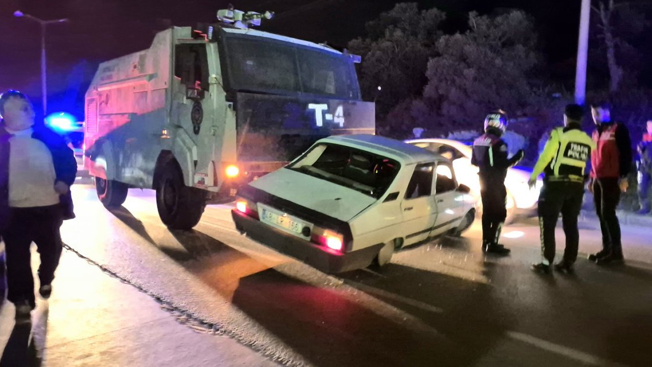 Bodrum’da ilginç kaza: TOMA ile otomobil çarpıştı