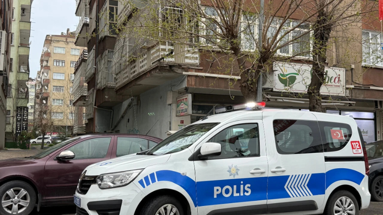 Emekli polis evinde cansız halde bulundu