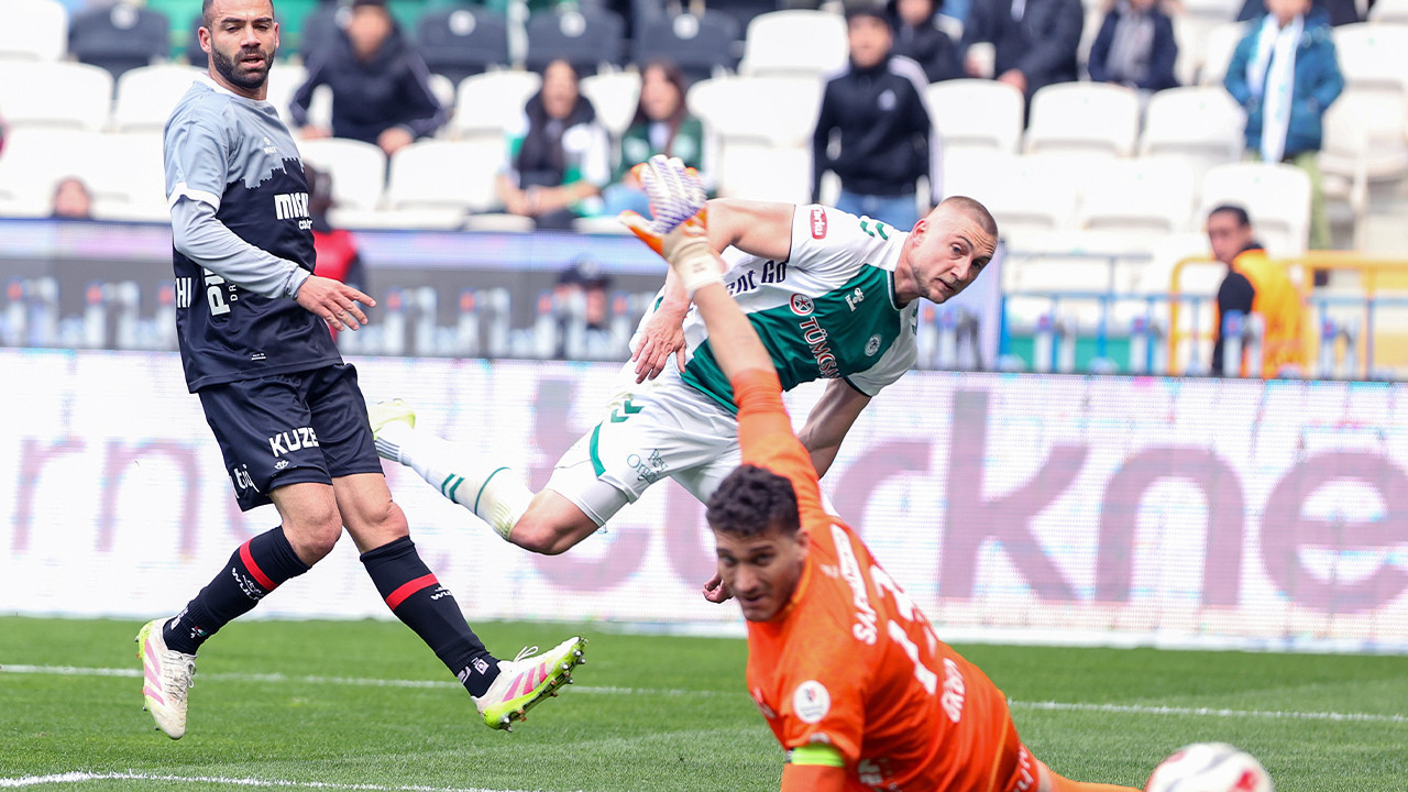 Konyaspor Karagümrük karşısında 3 puanı 3 golle aldı