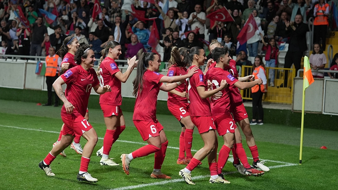 A Milli Kadın Futbol Takımı, yarın İsviçre'ye ile karşılaşacak