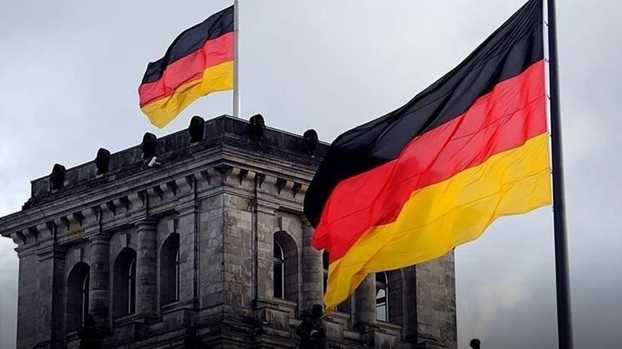 Almanya’da ulaşım maliyetleri yükseldi: Yakıt ve araç giderlerinde sert artış