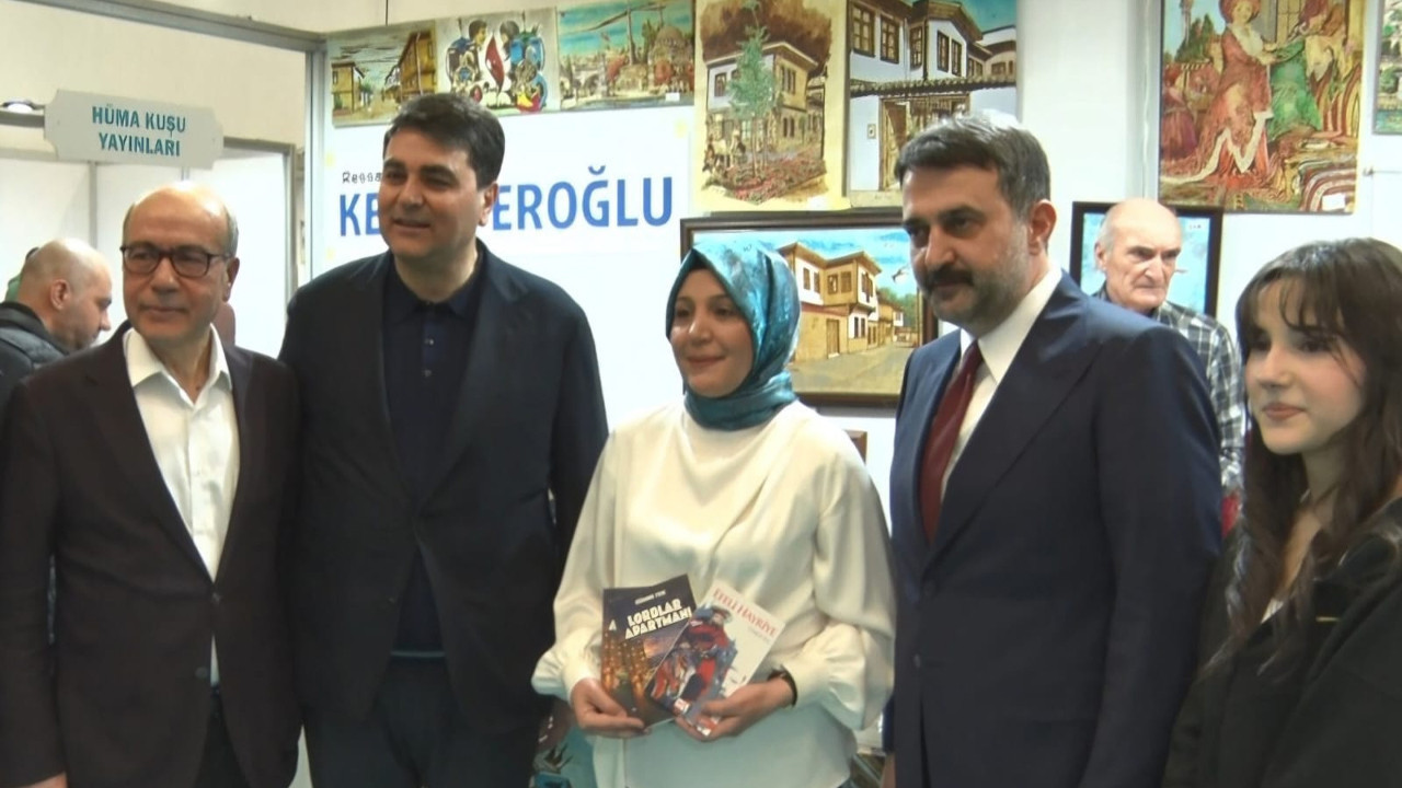 Ankara Kitap Fuarı'nda 'askıda kitap' uygulaması dikkat çekti