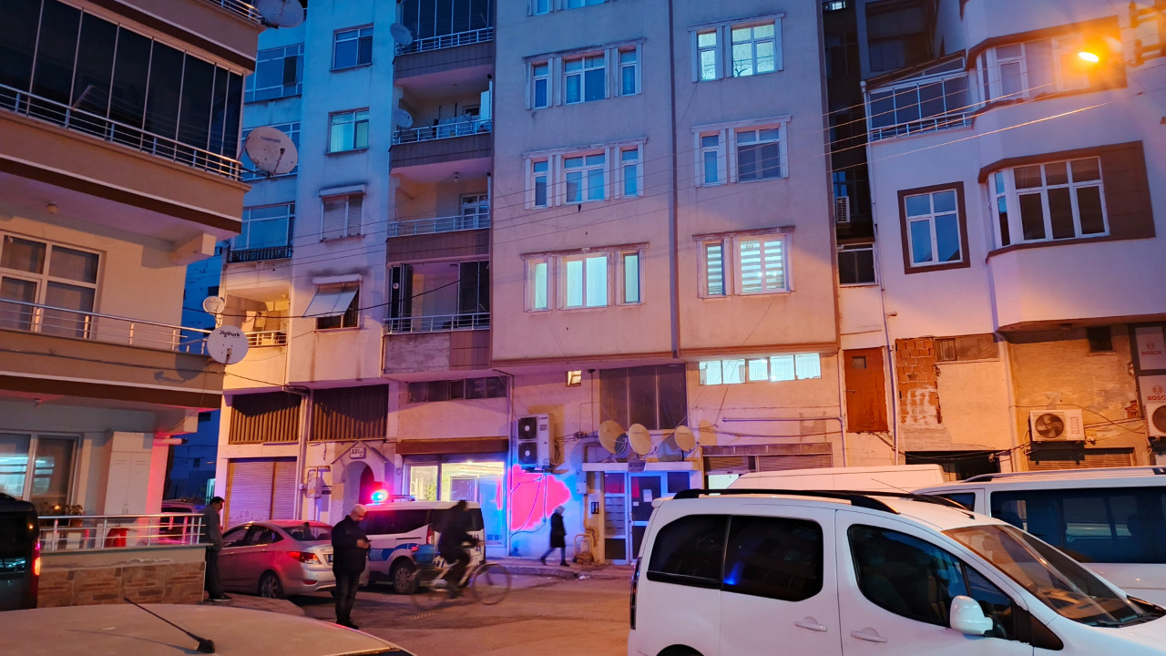 Duş alırken düştü: Evinde hayatını kaybetti