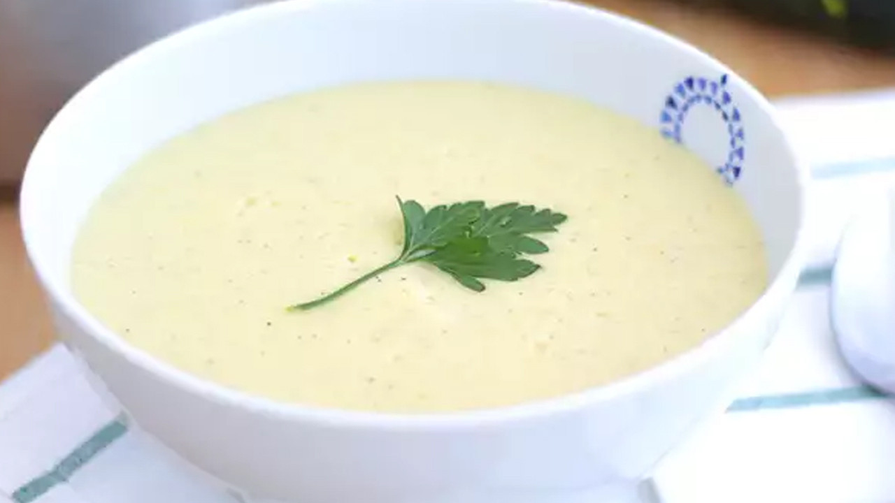 Sofraların şifa kaynağı: Kabak çorbası rehberi