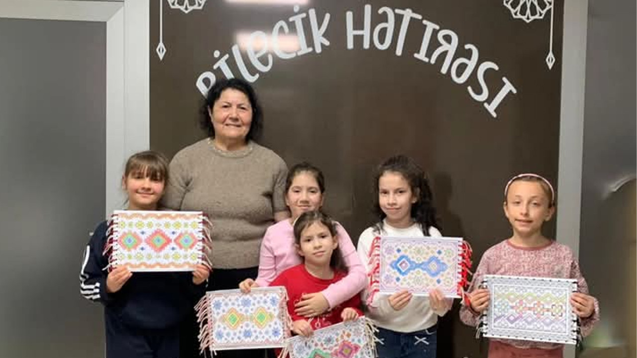 Bilecik Kent Konseyinde Anadolu Kilimleri Atölyesi gerçekleştirildi