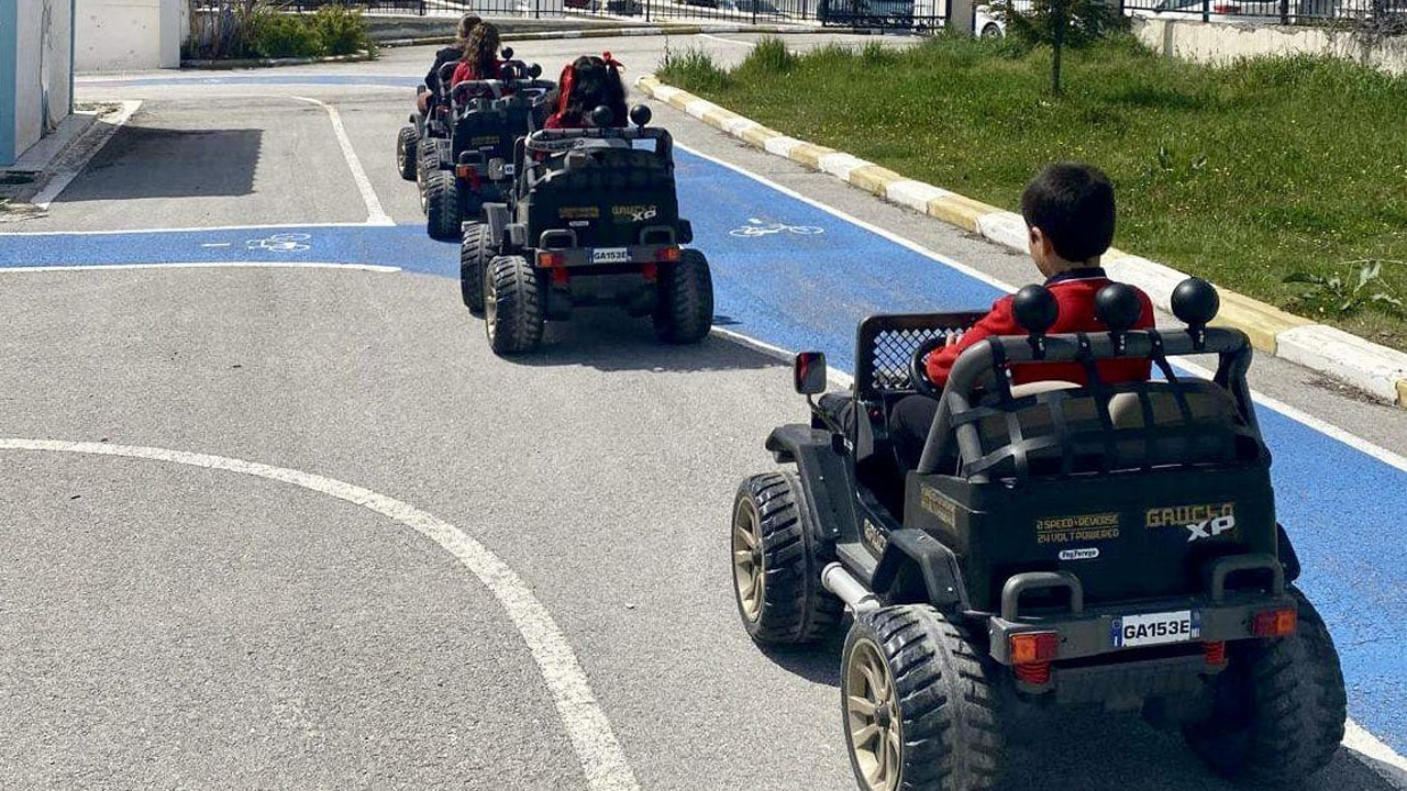 Bilecik'te güvenli gelecek için trafik eğitimleri sürüyor