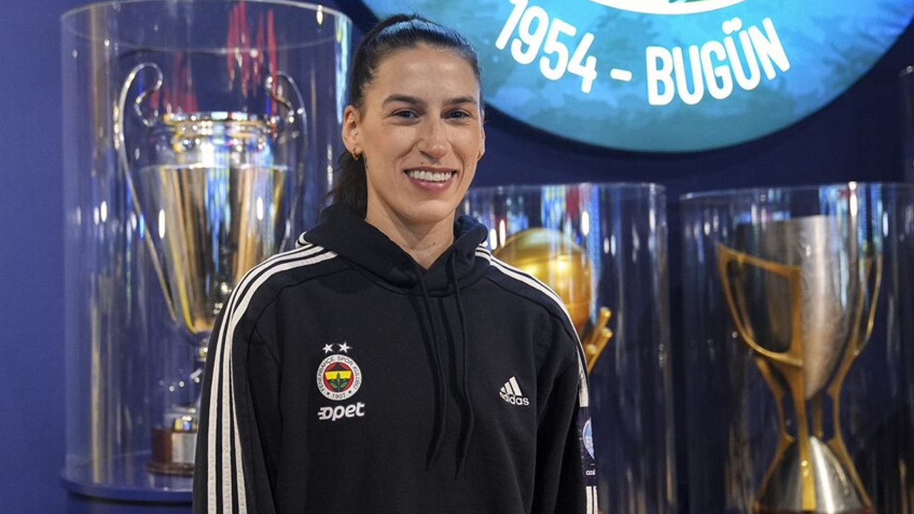 Fenerbahçe Opetli basketbolcu Sevgi Uzun’dan şampiyonluk mesajı