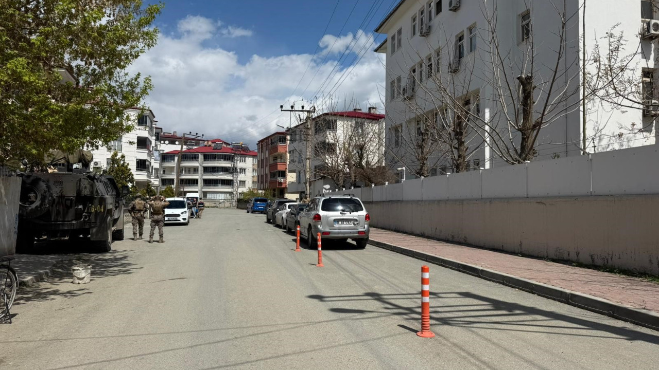 Iğdır'da iki ailesinde kavga: Gözaltına alınan 21 şüpheli adliyeye sevk edildi