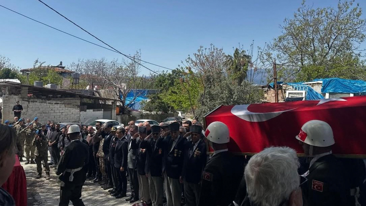 Kıbrıs Gazisi son yolculuğuna uğurlandı