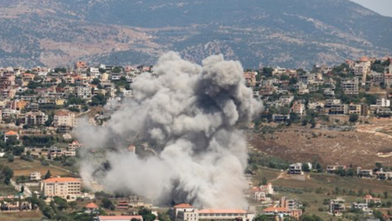 İsrail Lübnan'a saldırmaya devam ediyor