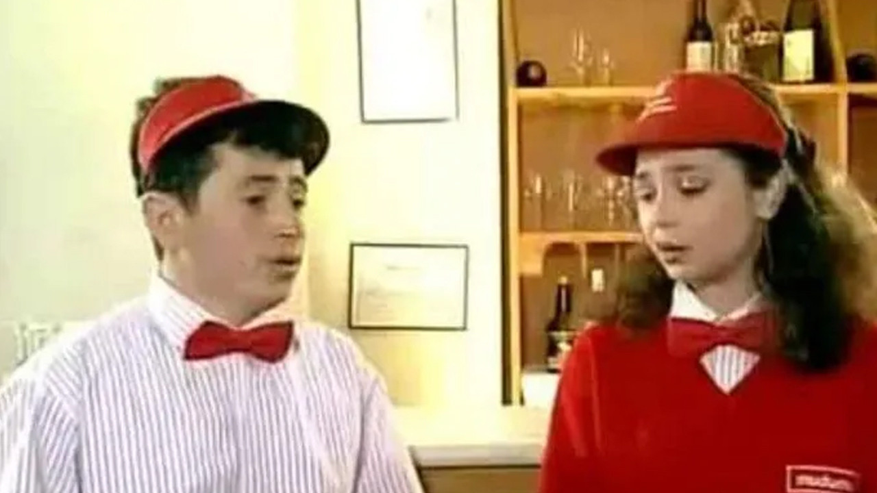 Kaygısızlar’ın oyuncuları yıllar sonra gündeme oturdu: Sevilen karakterleri şimdi ne yapıyor?