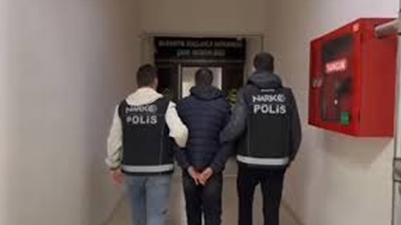 Mide ve bağırsaklarında uyuşturucu madde taşıyan şüpheli yakalandı