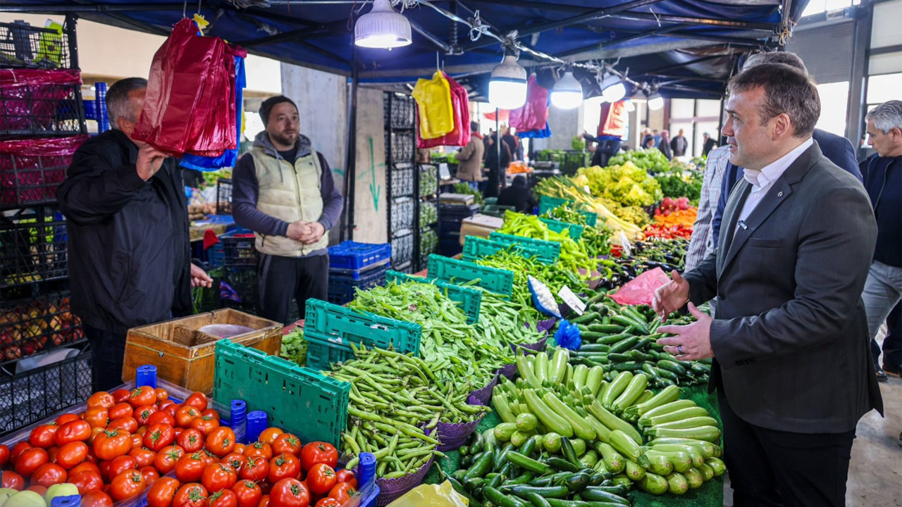Vali Sözer'den Gölpazarı'nda pazar ziyareti
