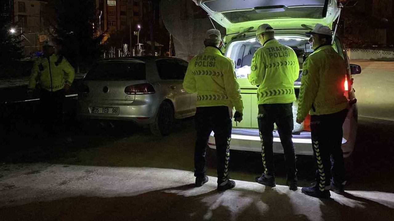 Vatandaşların ihbarıyla yakalandı: Trafikten menedildi