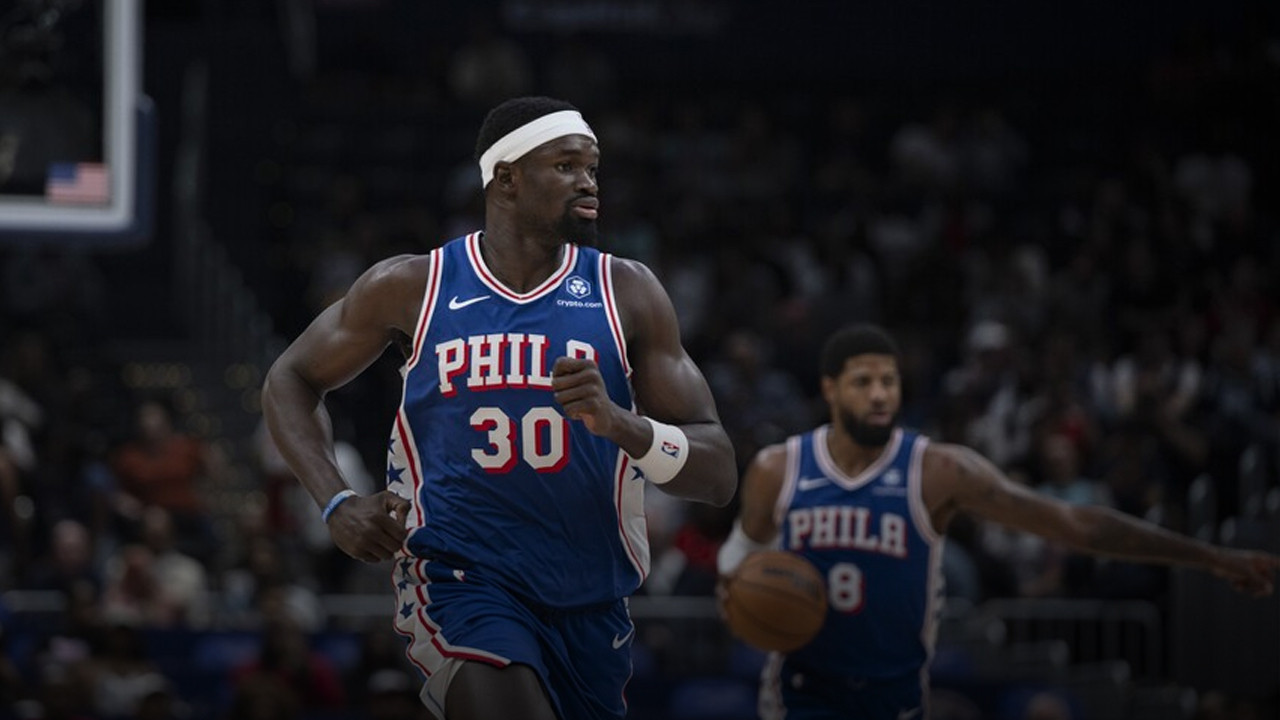 Adem Bona’lı 76ers, NBA play-off biletini aldı