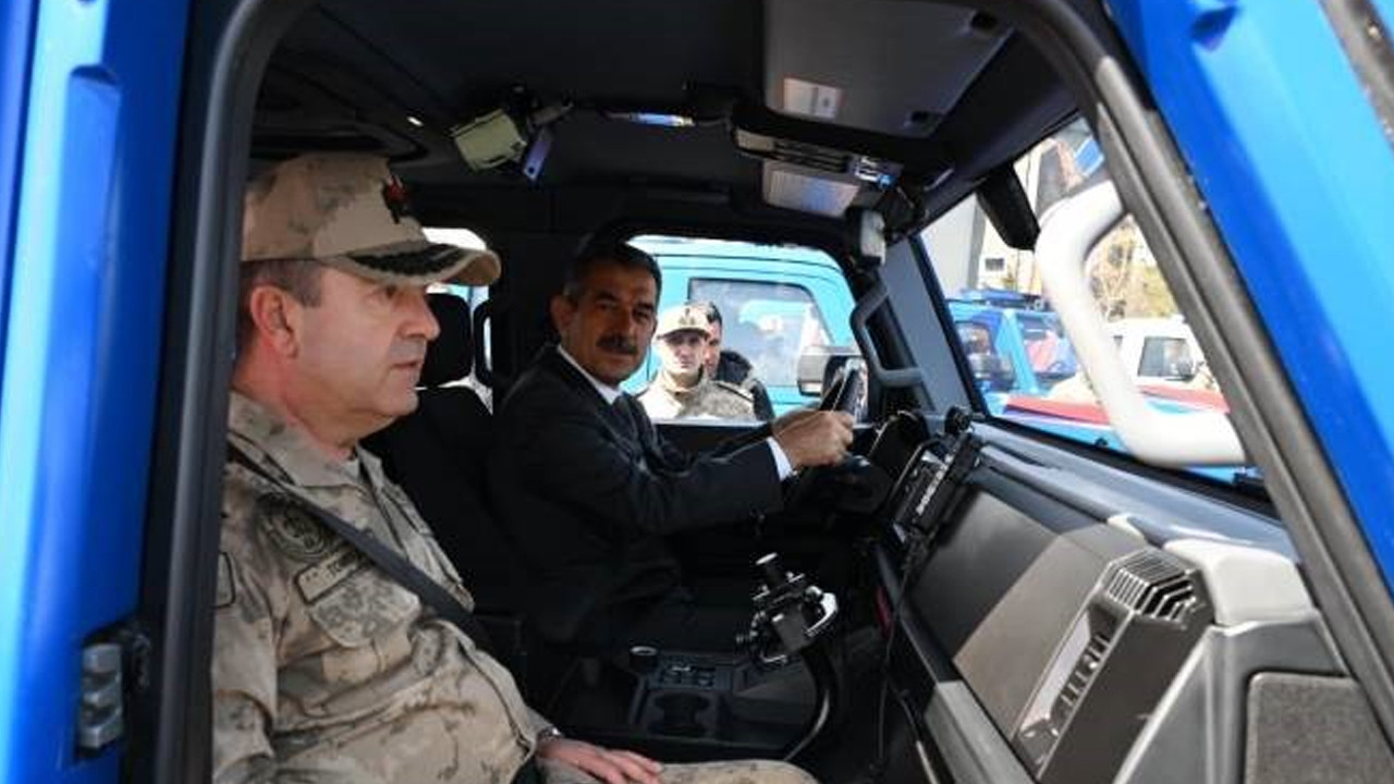 Şırnak’ta zırhlı araçlar kamuya tanıtıldı