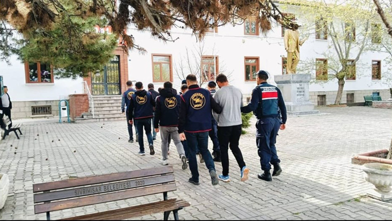 Çobanları hamama götürüp 5 milyonluk büyükbaşları çaldılar