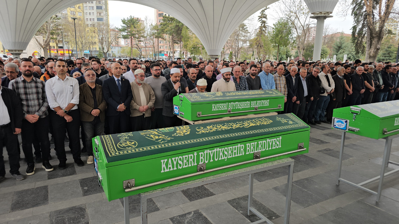 Maganda kurşunu can aldı: Genç akademisyen son yolculuğuna uğurlandı