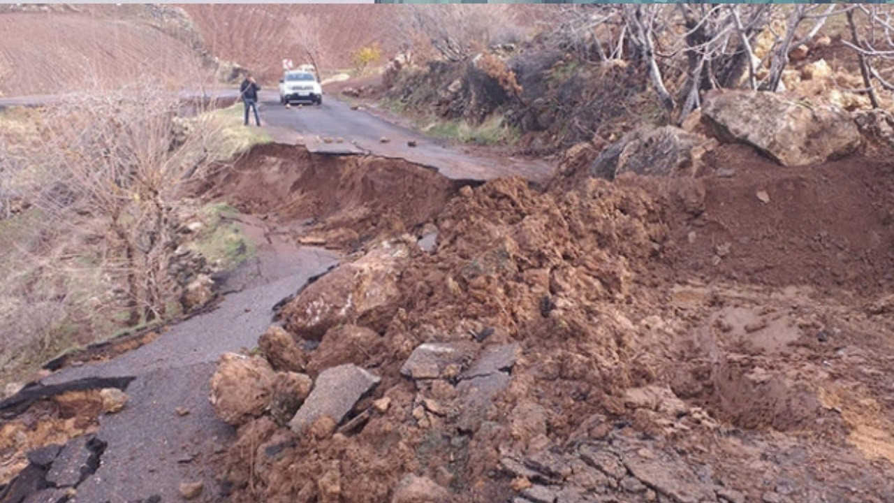 Adıyaman’da şiddetli yağış heyelana yol açtı