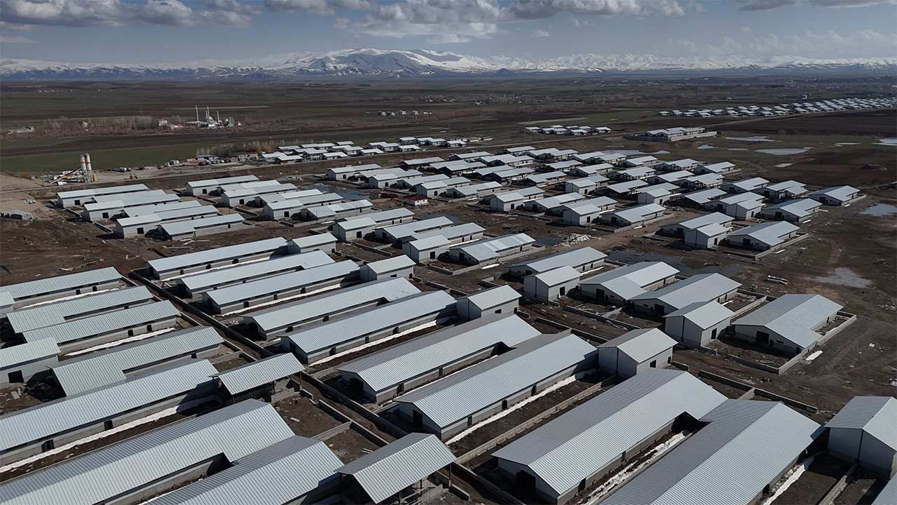 Ağrı’da 307 ahırlık dev tesis: hayvancılıkta yeni dönem başlatacak