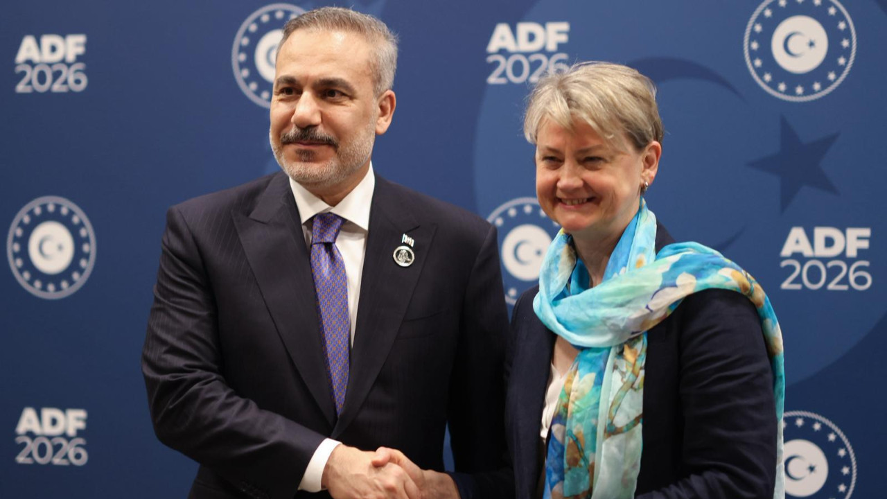 Dışişleri Bakan Fidan, İngiliz mevkidaşı Cooper ile görüştü