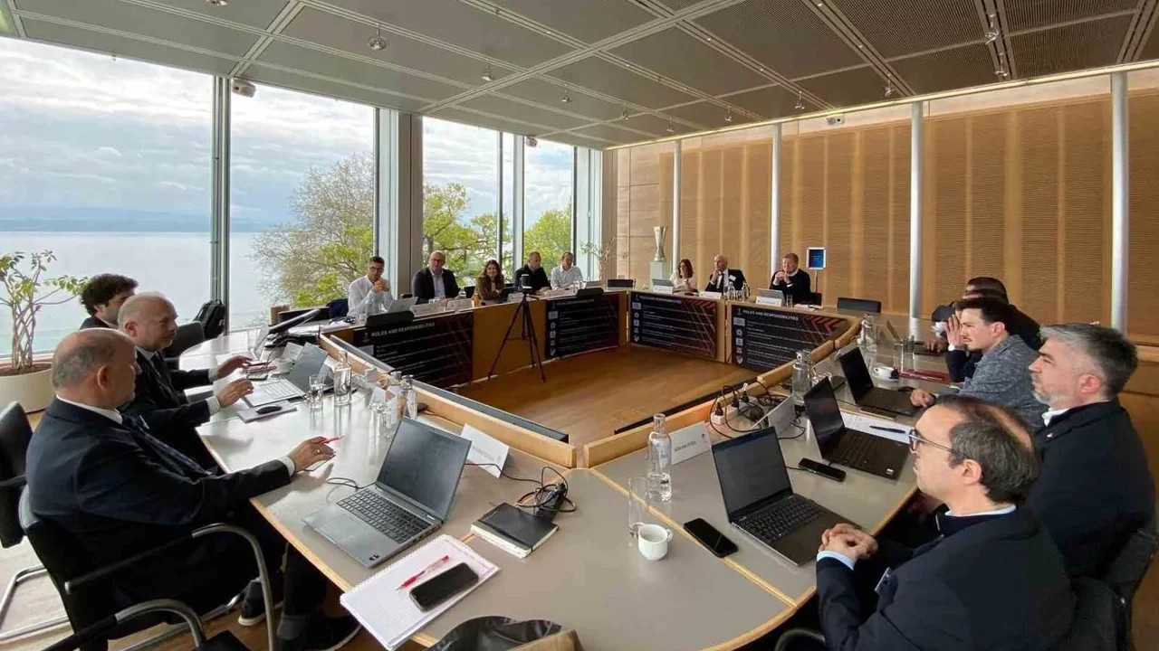 UEFA ve TFF bir araya geldi: UEFA Genel Merkezi’nde final hazırlığı