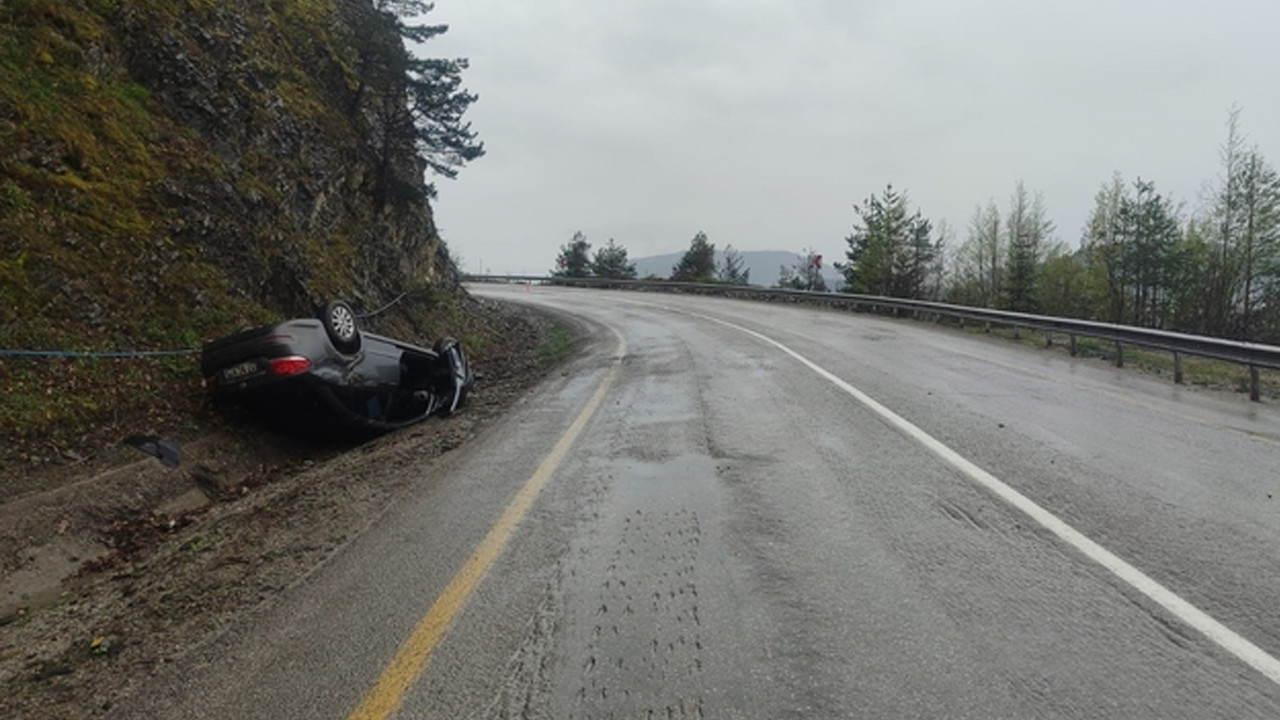 Kastamonu'da korkutan kaza: Takla atan otomobilden mucize haber