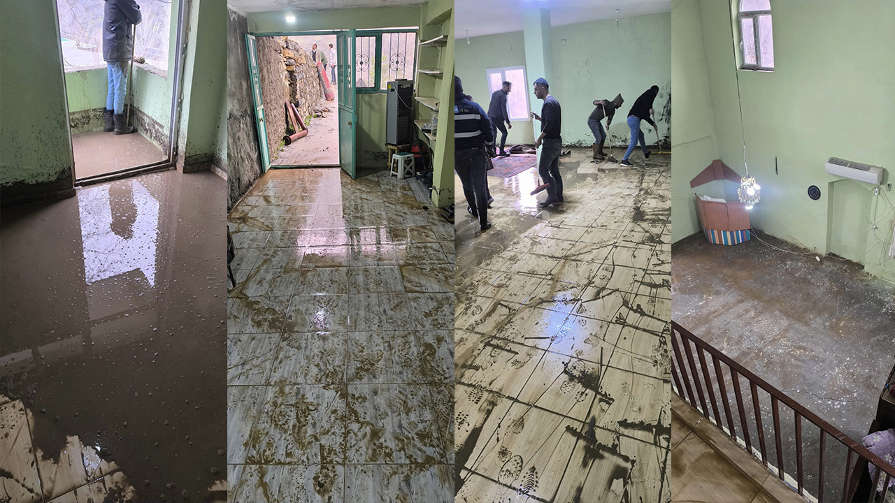 Camiyi sel aldı... Vatandaşlar seferber oldu