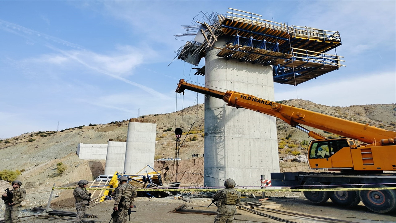 Viyadük davasında tutuklu kalmadı: Ailelerin gözü kulağı mahkemedeydi: 4 kişi ölmüştü