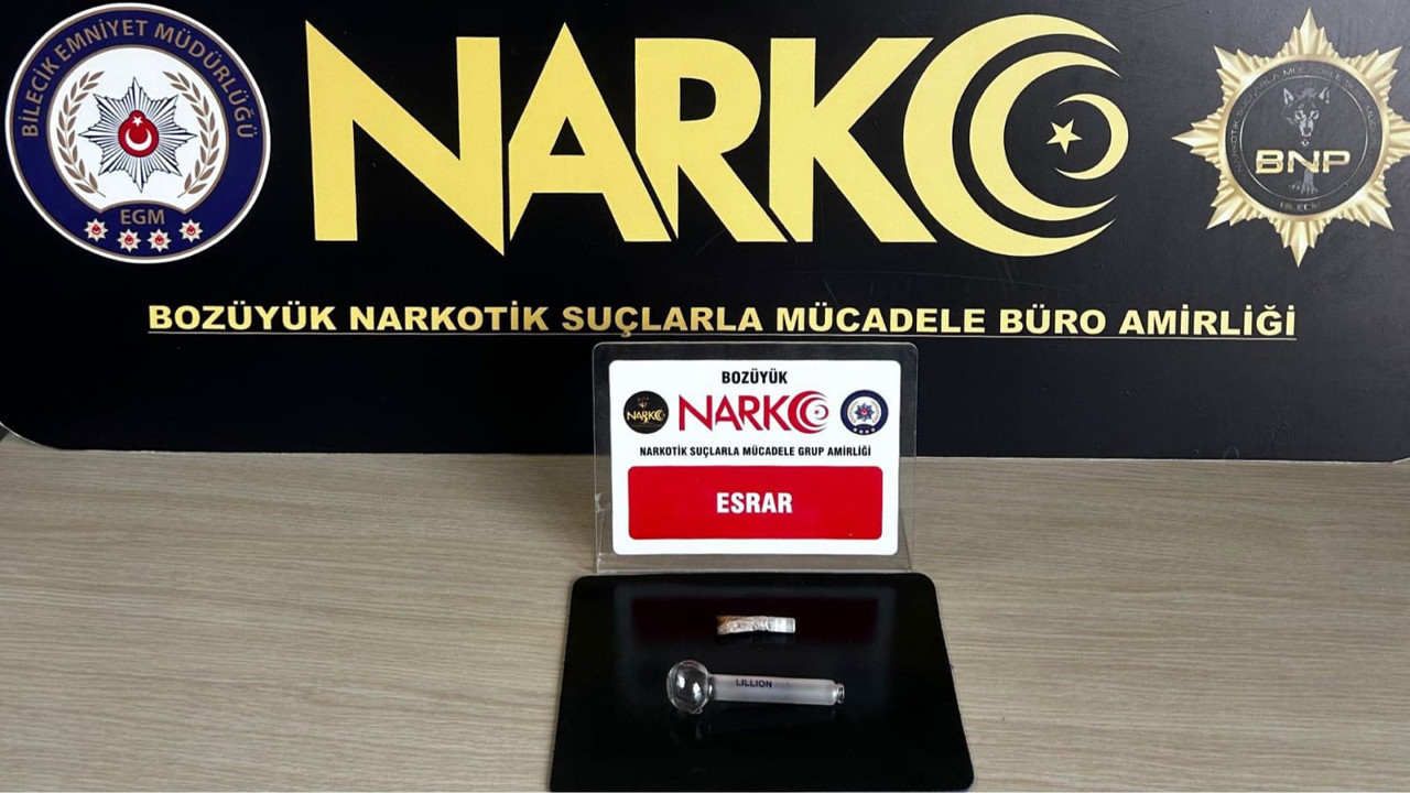 Bilecik'te Narkotik ekipleri esrar ve Bong aparatı ele geçirdi