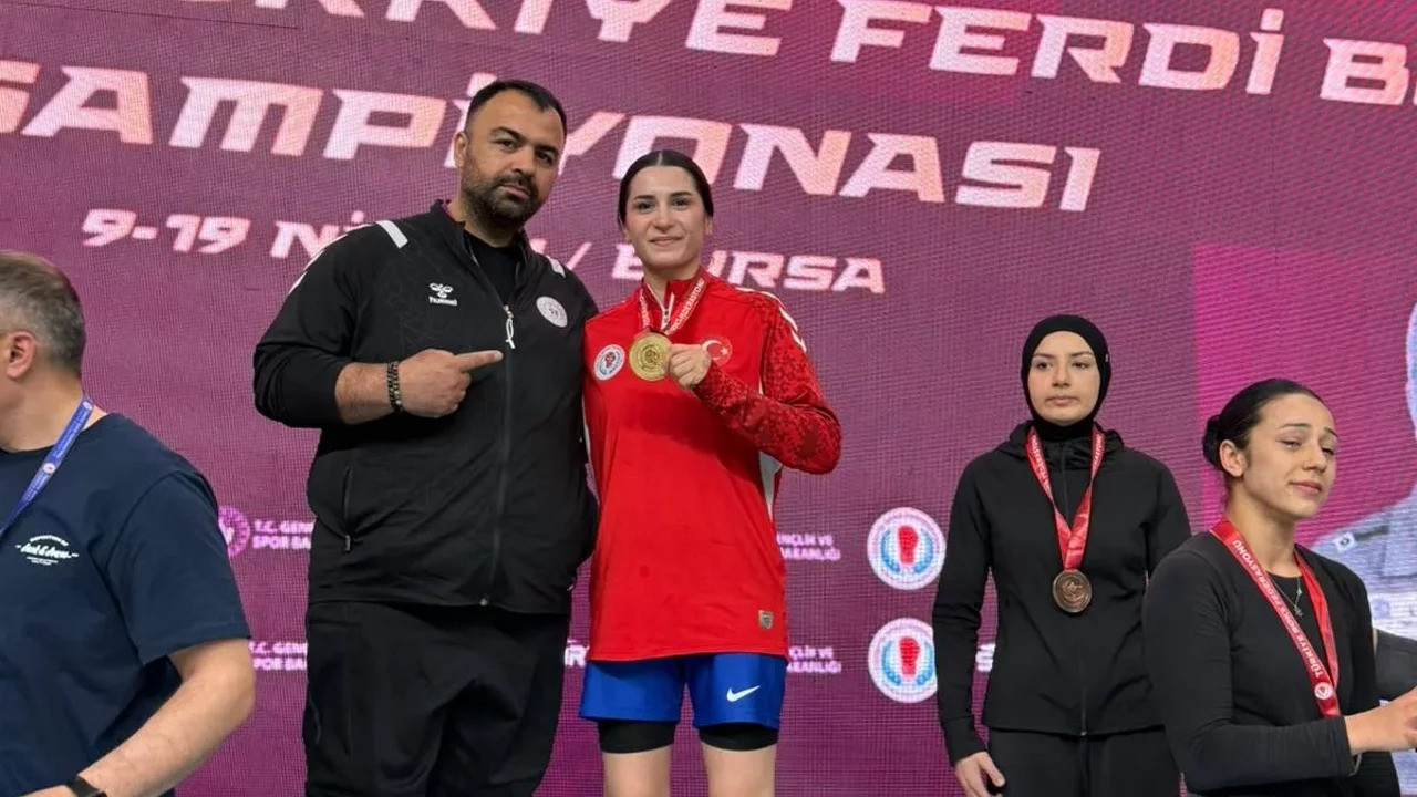 Boks ringinde Pınar Elçik fırtınası: Türkiye Şampiyonluğu Iğdır’da