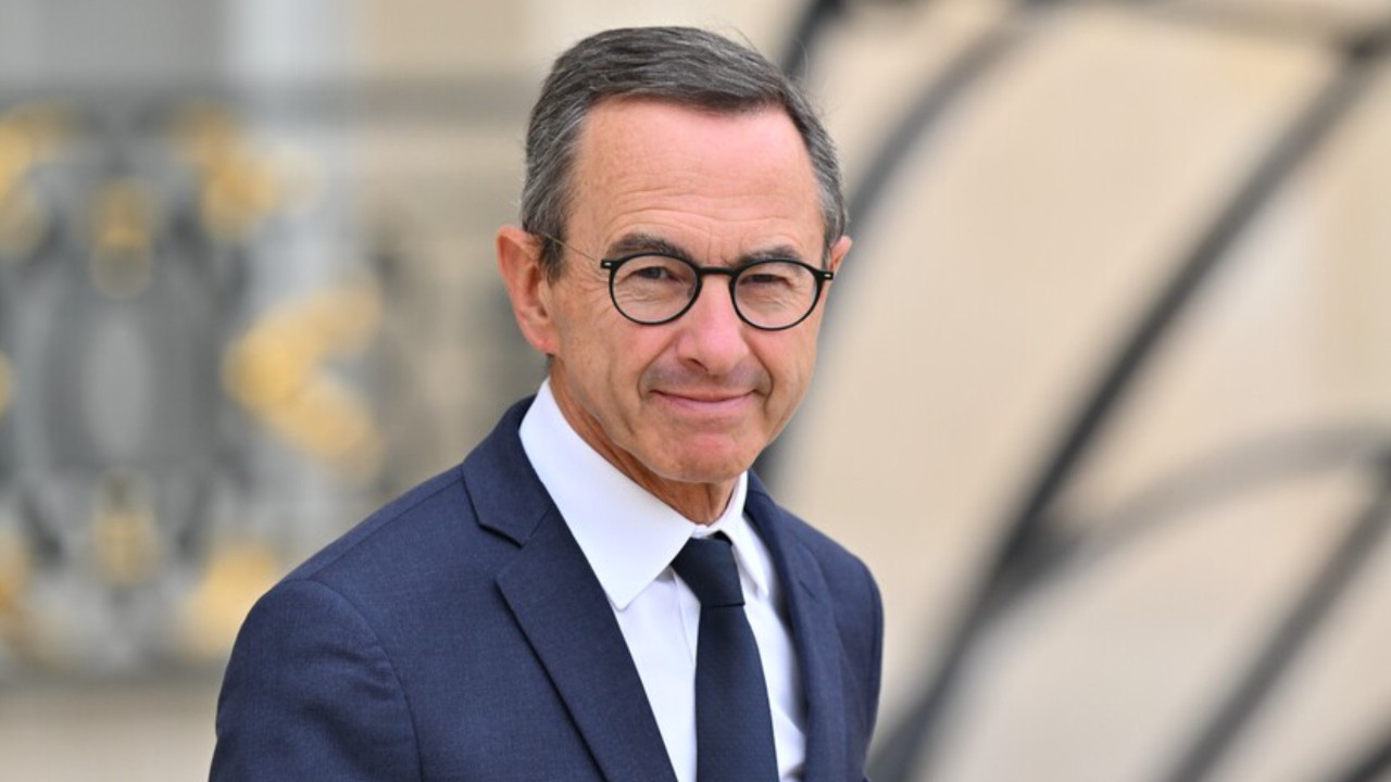 Fransa'da sağın adayı belli oldu: 2027 yarışında 'şahin' bakan Retailleau sahneye çıkıyor