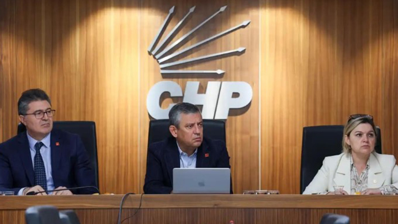Özgür Özel'in başkanlık ettiği CHP MYK'da neler konuşuldu?