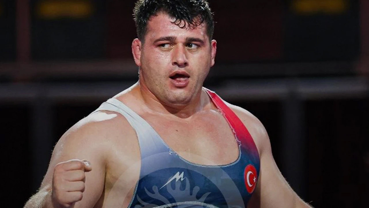 Yarı finale kalan Rıza Kayaalp Avrupa Şampiyonası'nda rekor peşinde