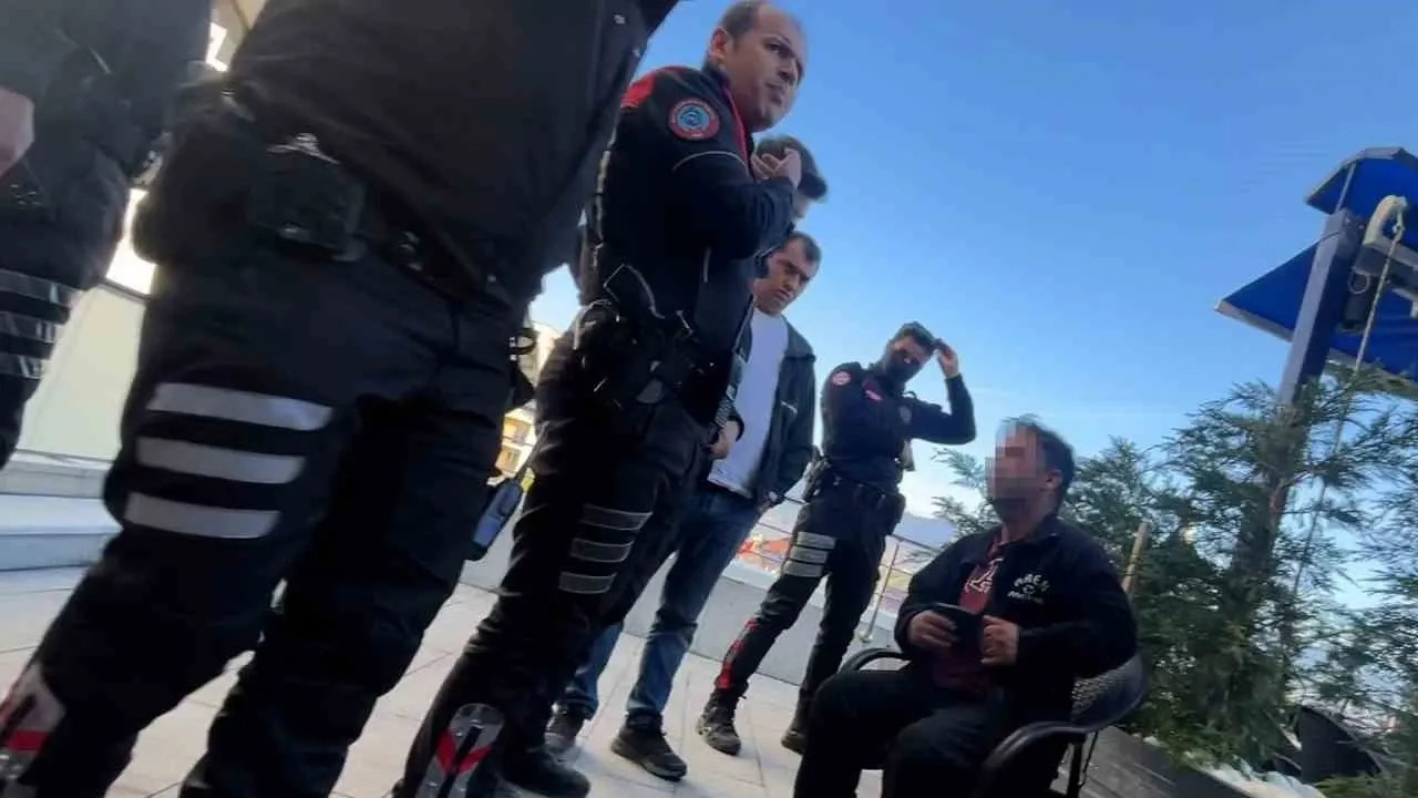 Alkollü vatandaş ekipleri harekete geçirdi