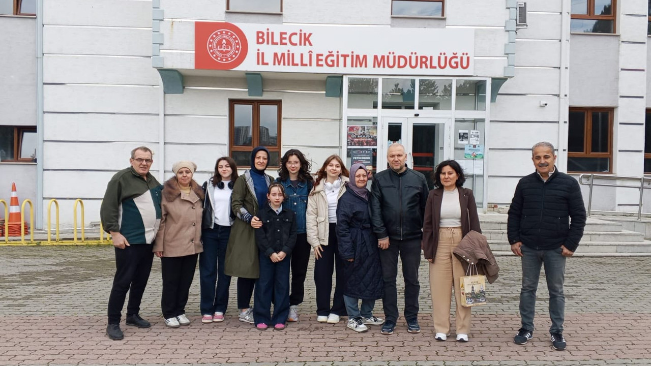 Bilecik’te alanında öne çıkan öğrenciler ödüllendiriliyor