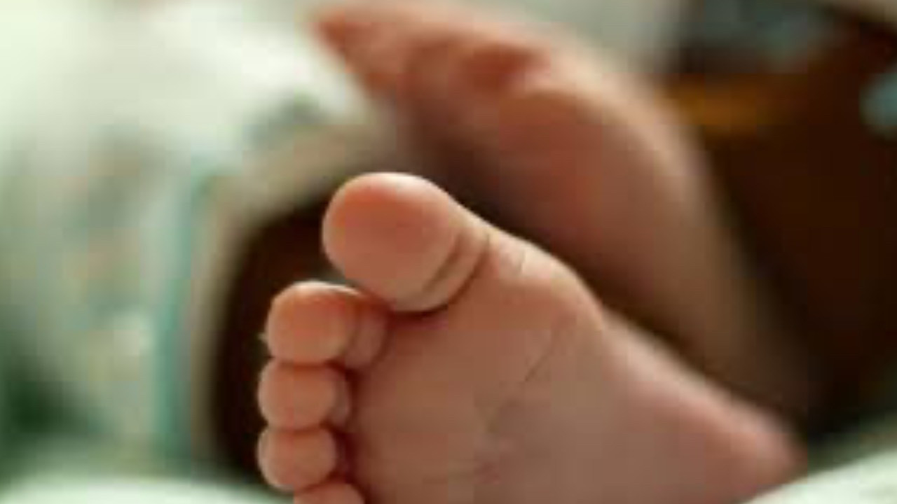 Çöp konteynerine bırakılan bebek davasında ilk duruşma