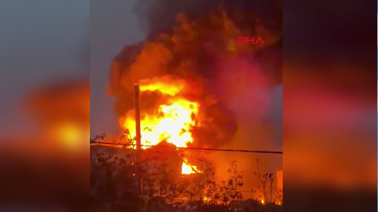 Kereste fabrikasında patlama: Dev alevler kontrol altında