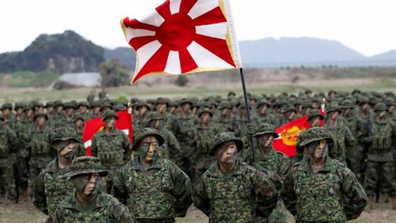 Japonya'da tank mermisi erken patladı: 3 asker öldü