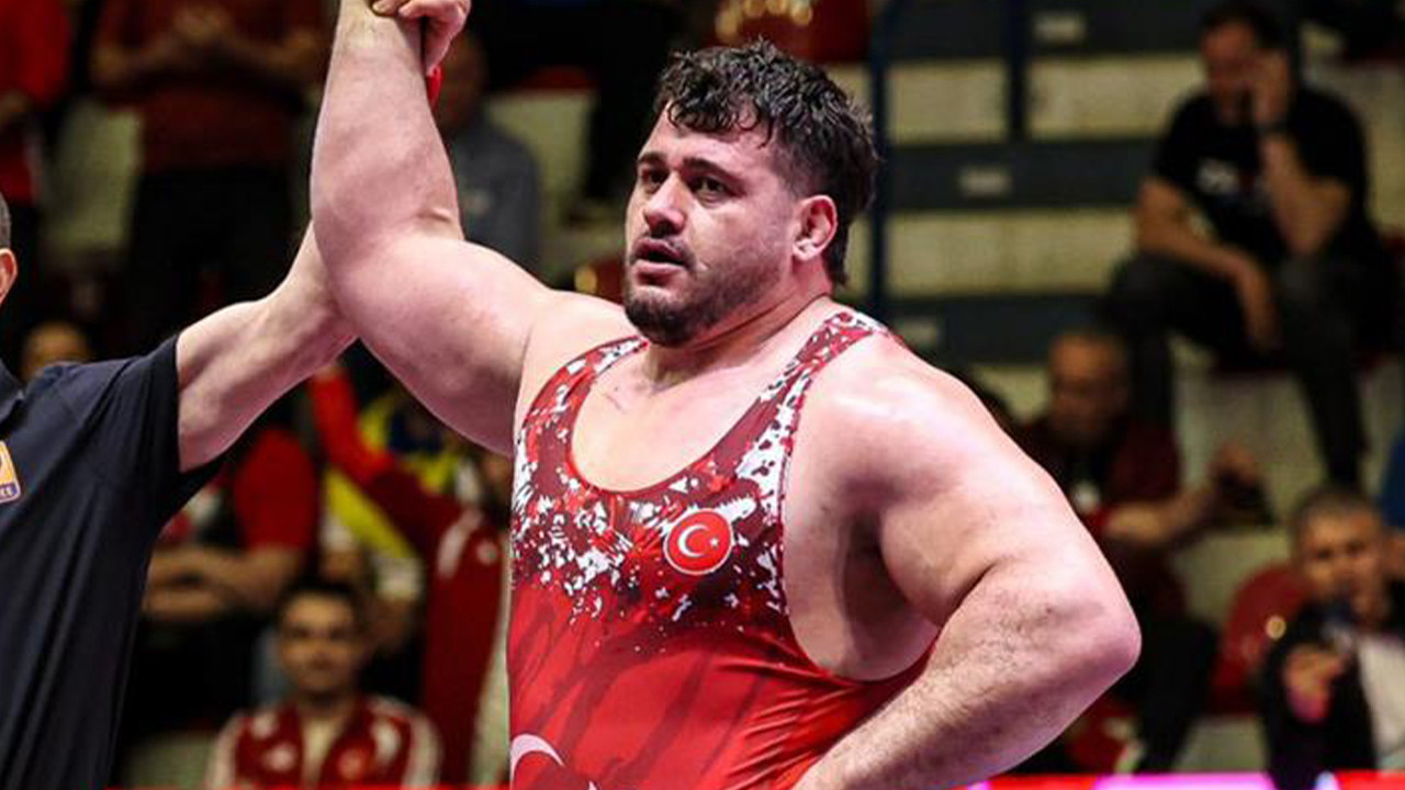 Rıza Kayaalp 13. kez Avrupa Şampiyonu olarak tarih yazdı